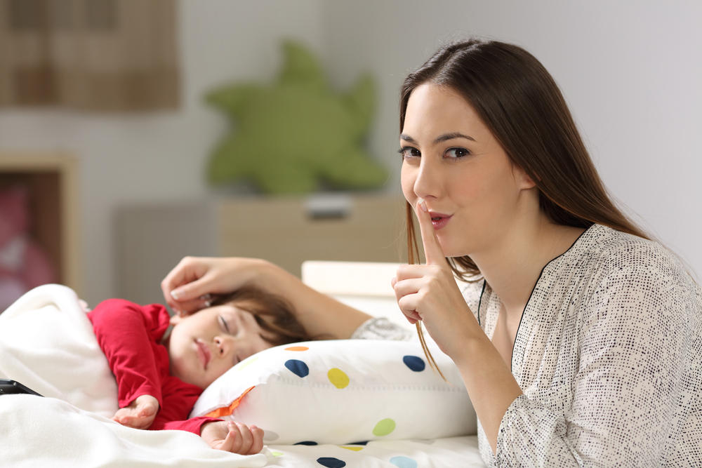 Kid sleeping thanks to quiet house